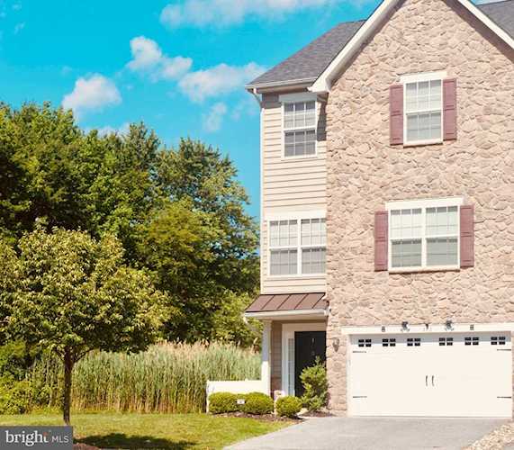 326 Wilkinson Dr Newark, DE 19702
