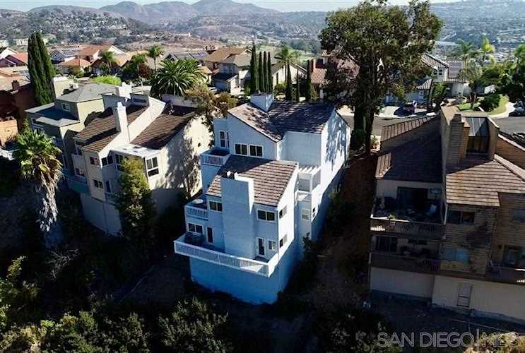 10292 Viacha Dr San Diego, CA 92124