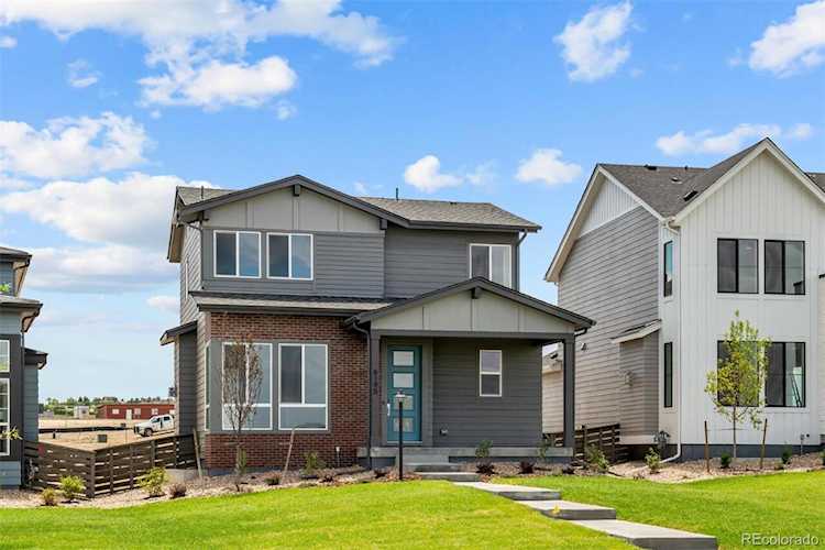 6195 Saddlesmith St Castle Pines, CO 80108