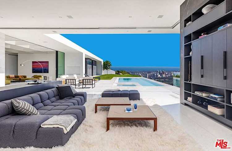9265 Robin Drive Los Angeles, CA 90069