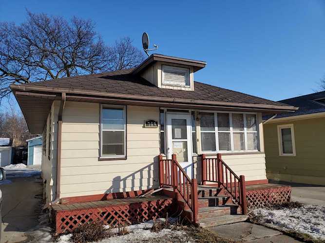 709 N 9th St Bismarck, ND 58501 | MLS 405536 Photo 1