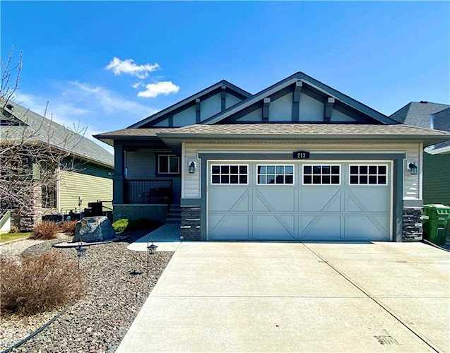 213 Kingsbridge Way SE Airdrie, AB T4A 0M8