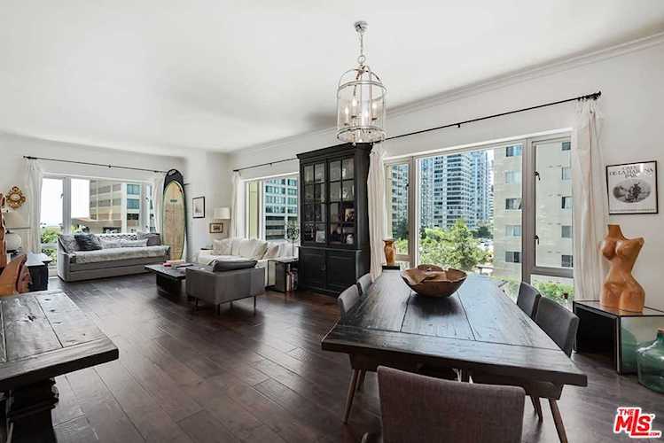 10727 Wilshire Boulevard #405 Los Angeles, CA 90024