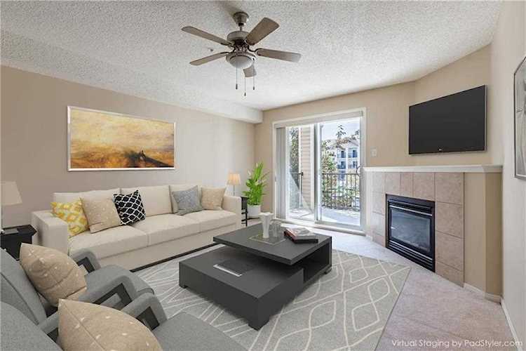 2371 Eversyde Ave SW #2204 Calgary, AB T2Y 5B8