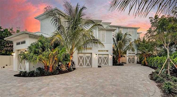 5005 Gulf of Mexico Dr #3 Longboat Key, FL 34228