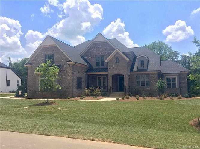 1210 Grand Oak Dr Waxhaw, NC 28173 | MLS 3536685 Photo 1