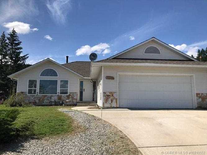 3026 Whispering Hills Drive West Kelowna, BC V4T2M9