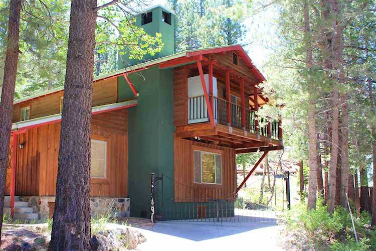 782 Palisades June Lake, CA 93529
