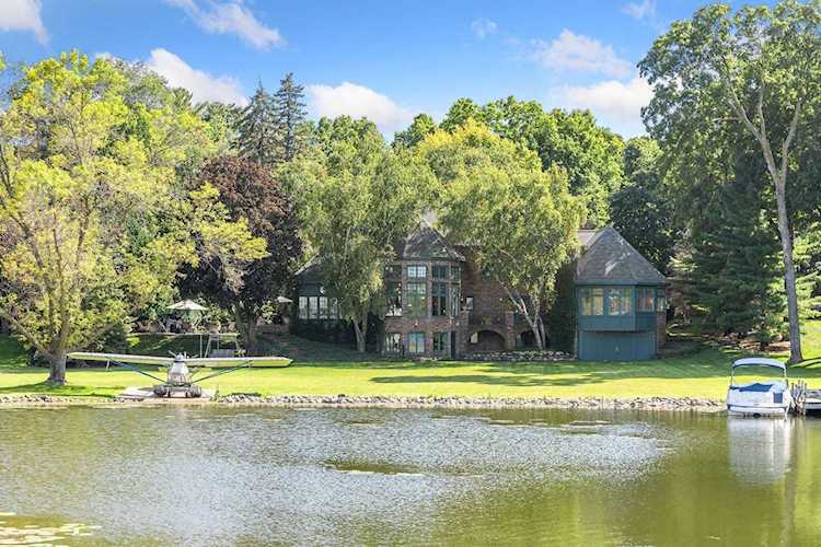 27640 Island View Road Shorewood, MN 55331
