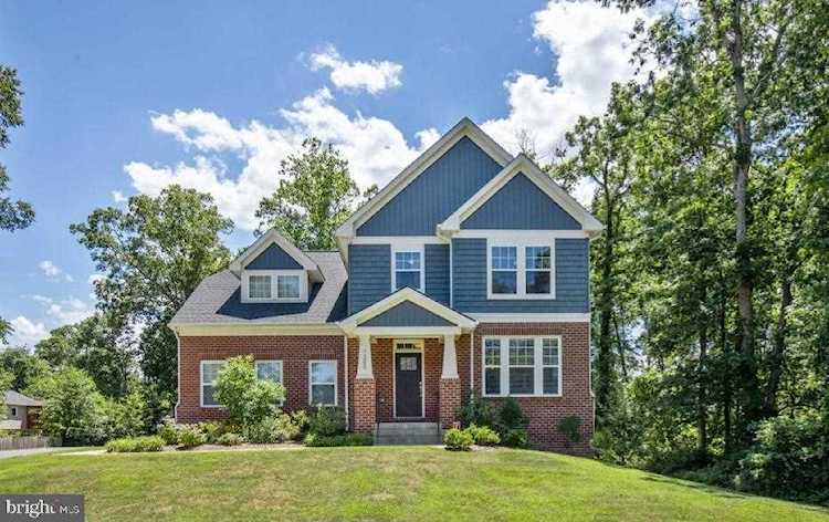 7205 Wesley Rd Springfield, VA 22150