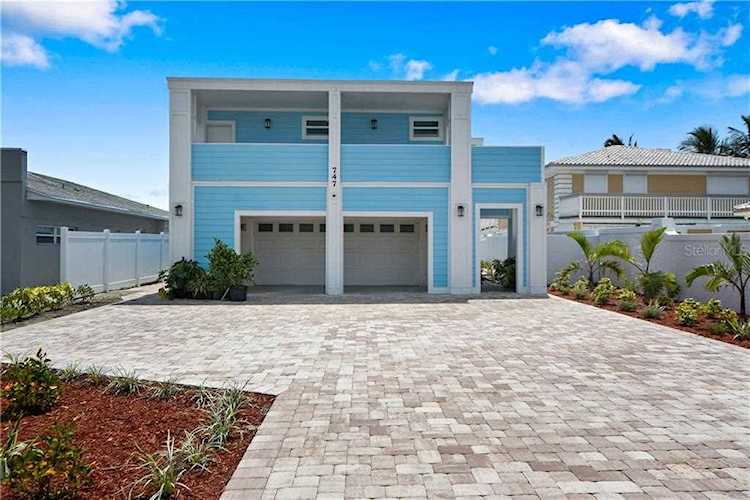 747 S Atlantic Ave Cocoa Beach, FL 32931
