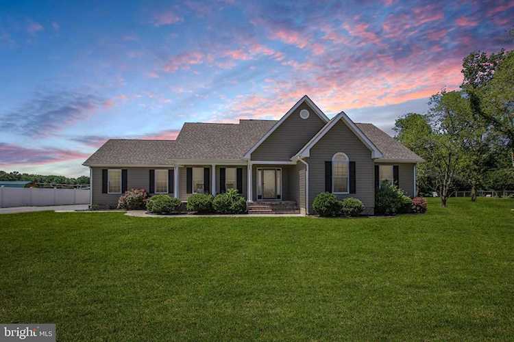 6663 Sharptown Rd Laurel, DE 19956