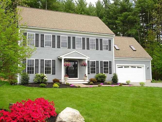 Circular Enclave Of A Few Homes! Best Lot! Littleton, 4 Drive, MA, home for sale Photo 1