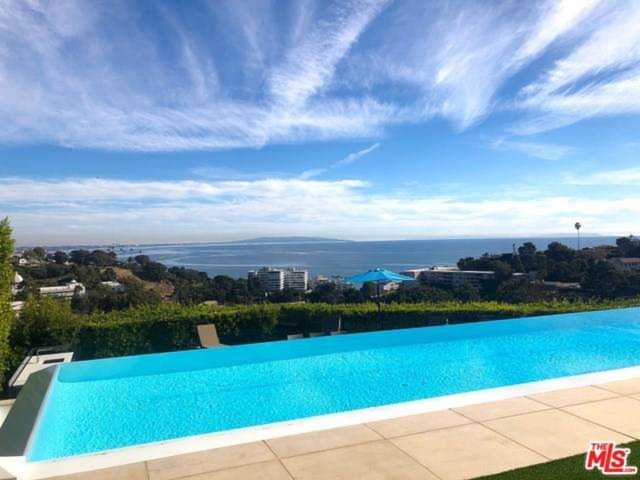 467 Paseo Miramar Pacific Palisades, CA 90272
