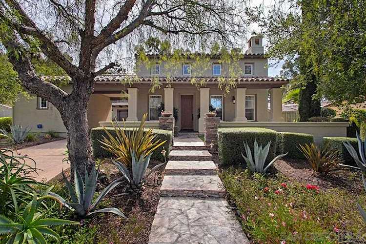 14445 Caminito Lazanja San Diego, CA 92127
