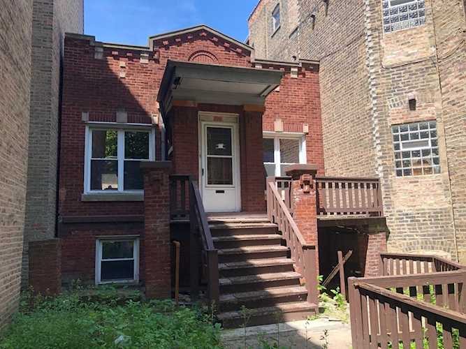 922 N Hoyne Ave Chicago, IL 60622 | MLS 10787214 Photo 1