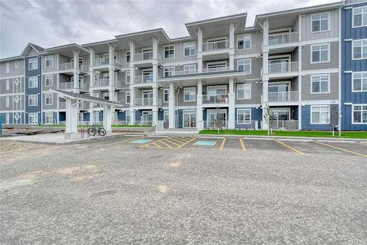 300 Auburn Meadows Common SE #212 Calgary, AB T3M 3E7
