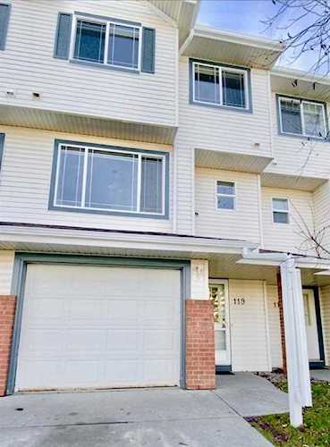 119 Rocky Ridge Ct NW Calgary, AB T3G 4S7