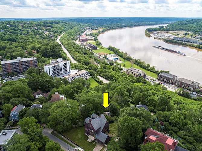 1769 E McMillan Lane Cincinnati, OH 45206