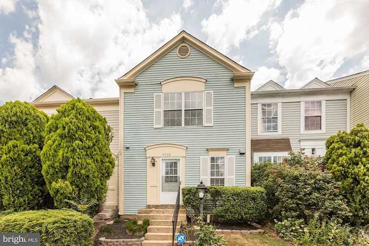 14722 Green Park Way Centreville, VA 20120 | MLS ® VAFX1142064 Photo 1