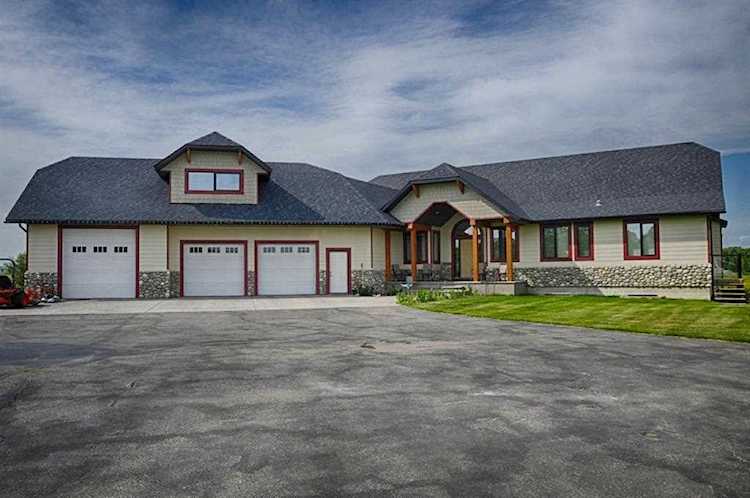 230095 56 St E De Winton, AB T0L 0X0