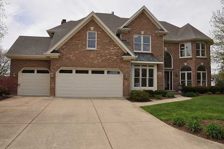 13238 Lakepoint Dr Plainfield, IL 60585