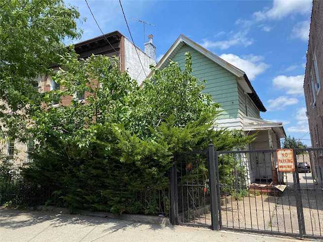 67 Euclid Avenue Cypress Hills, NY 11208
