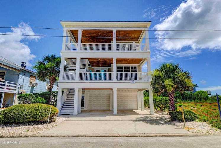 13 Seagull Street Wrightsville Beach, NC 28480