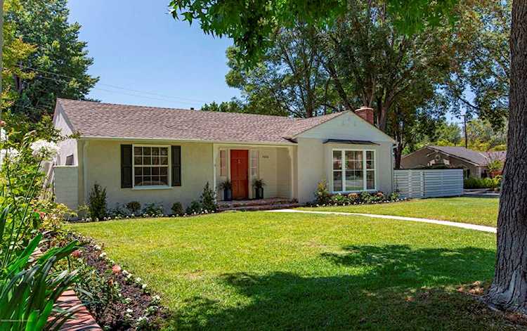 4826 Revlon Drive La Canada Flintridge, CA 91011