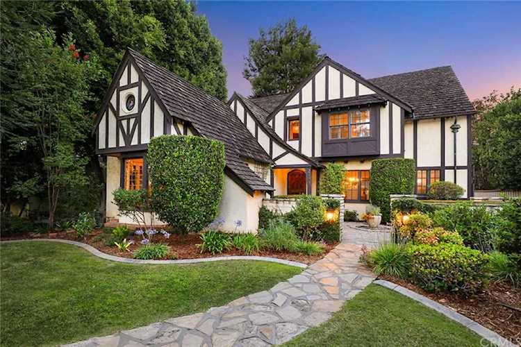 2195 Sherwood Road San Marino, CA 91108