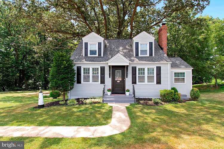 8301 Hooes Rd Springfield, VA 22152