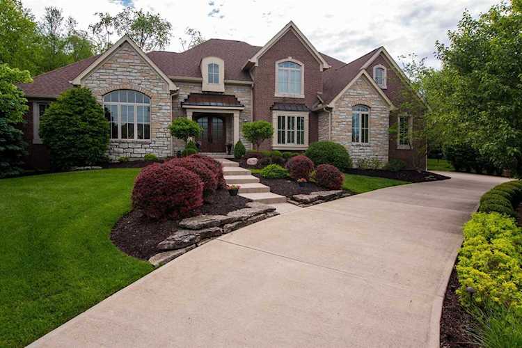 1113 River Forest Drive Hamilton Twp, OH 45039