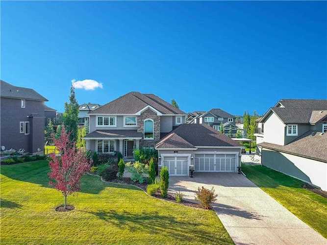 153 Silverado Ranch Manor SW Calgary, AB T2X 0M6