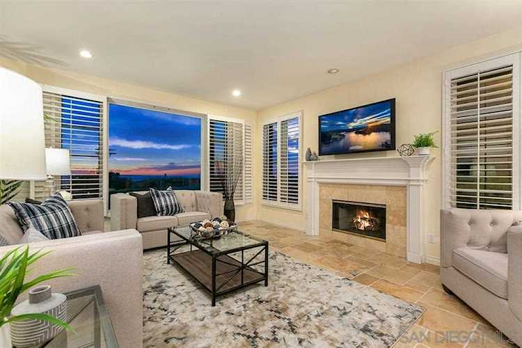 7137 Fay Ave La Jolla, CA 92037