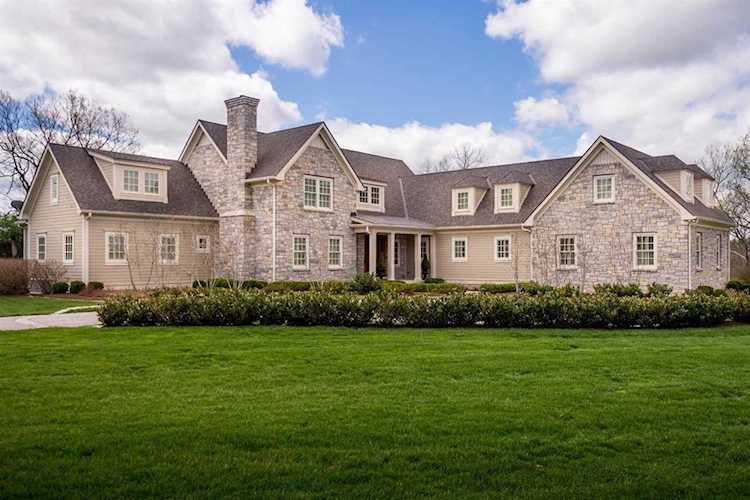 101 Old Woods Drive Nicholasville, KY 40356