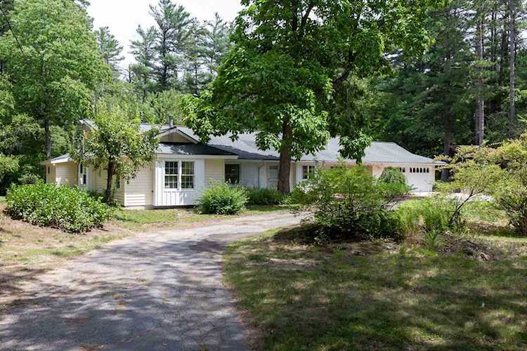 244 Back River Rd Bedford, NH 03110
