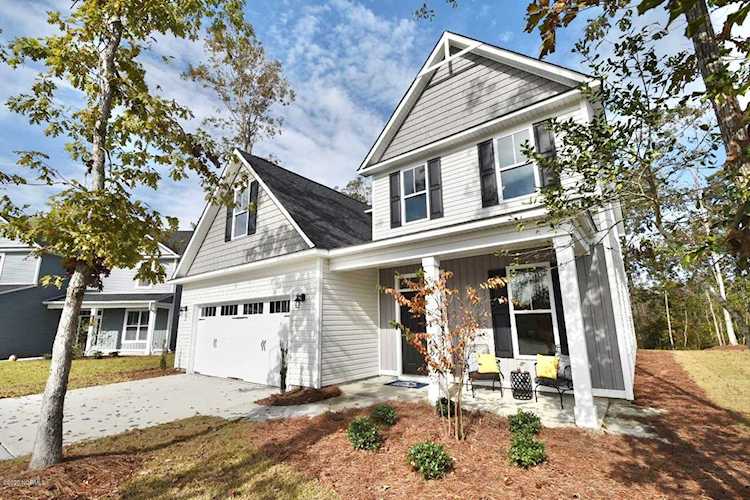 Home For Sale At 572 Toms Creek Road, Rocky Point NC in The Knolls At Turkey Creek Photo 1