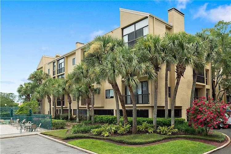 200 Carolina Ave #201 Winter Park, FL 32789