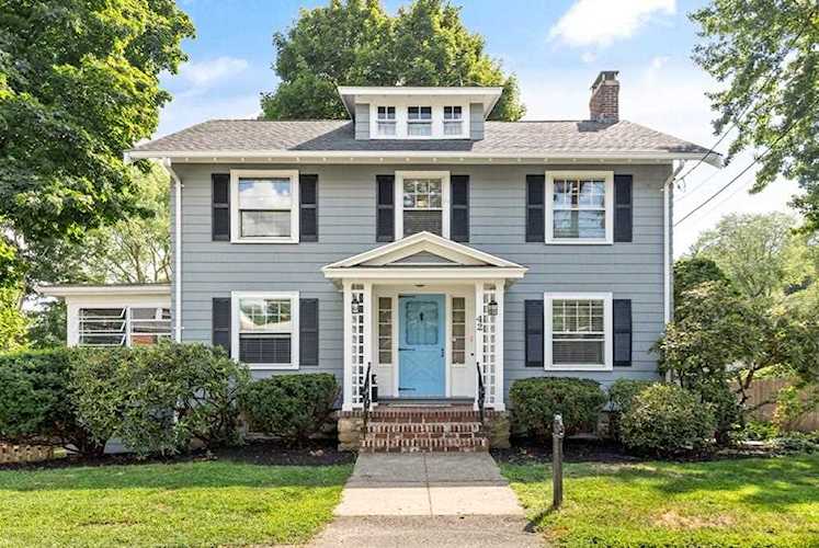 42 Spring Street Wakefield, MA 01880