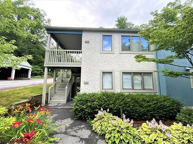 1722 Woodledge Circle State College, PA 16803 | condo for sale | KBB Photo 1