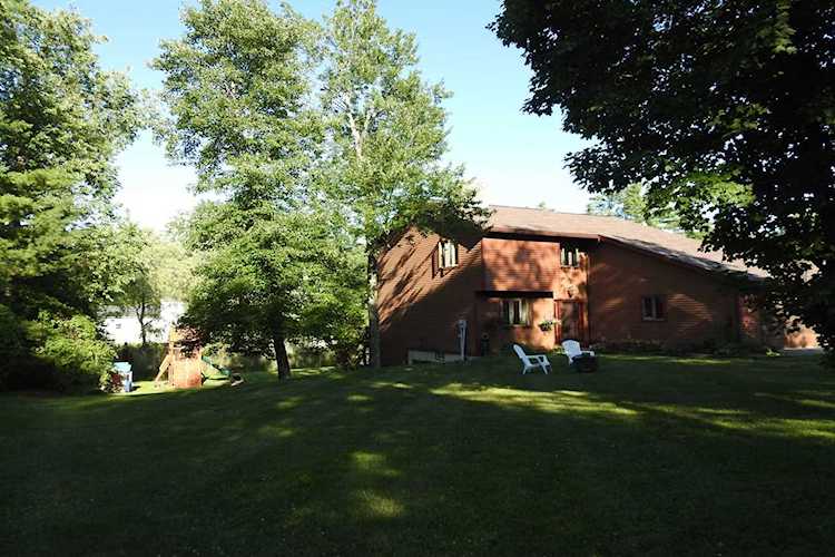 10 Wendy Ln Rutland, VT 05701 | MLS 4816933 Photo 1