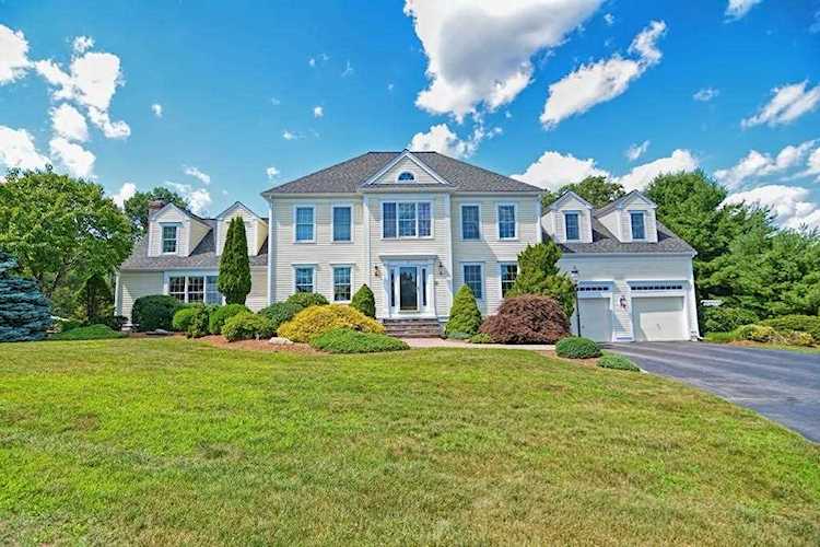 15 Jacob Amsden Road Westborough, MA 01581