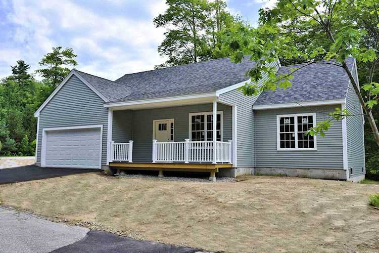 4 Cedar Dr Wolfeboro, NH 03894