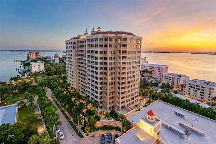 35 Watergate Dr #1601 Sarasota, FL 34236