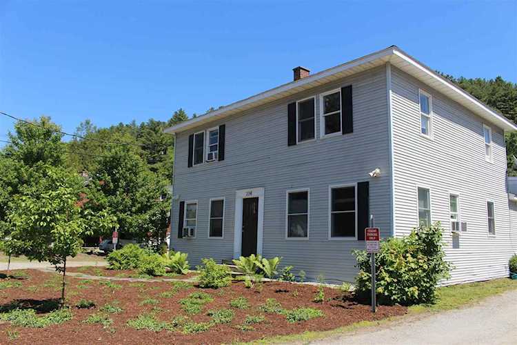 234 Maple St #1 Stowe, VT 05672