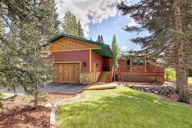 3 Redwood Meadows Ct Rural Rocky View County, AB T3Z 1A3