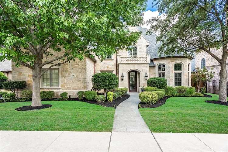 6397 Shady Oaks Drive Frisco, TX 75034