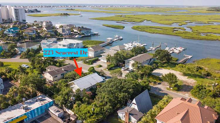223 Seacrest Drive Wrightsville Beach, NC 28480