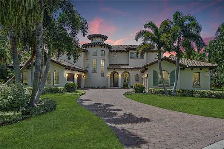 4906 Aviva Garden Ct Windermere, FL 34786
