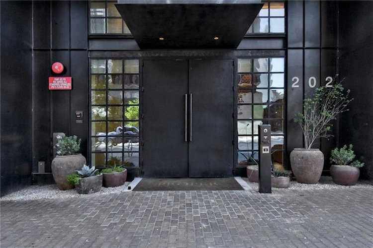 202 Nueces #1501 Austin, TX 78701